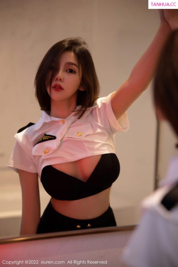   [XiuRen]高清写真图 2022.11.07 No.5815 美羊羊 黑丝美腿第15张图片